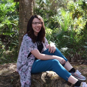 Meet your Posher, Mia